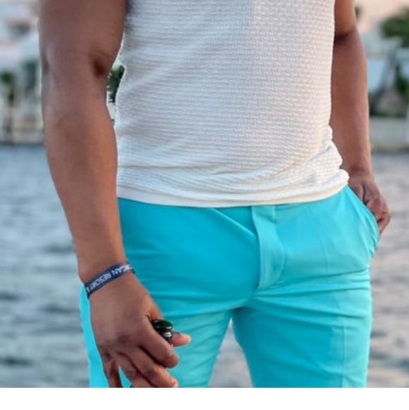 Shirts and pants - Picture 3 of 5